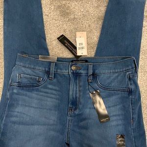 Banana Republic NWT Super Stretch Legging Fit Jean